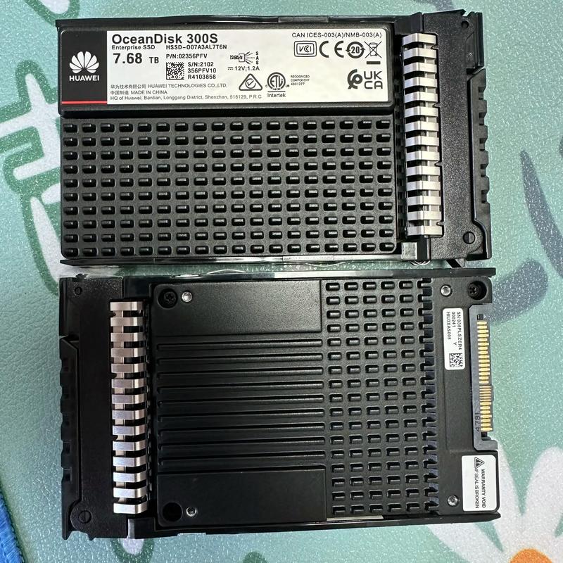 机房服务器机柜与冷却环境