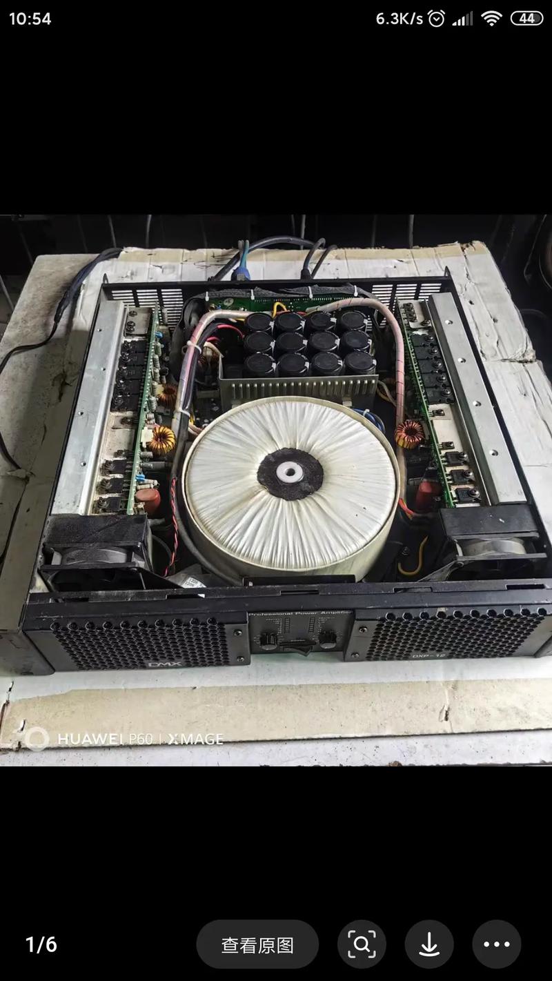 电脑硬件与存储设备规格主题图片