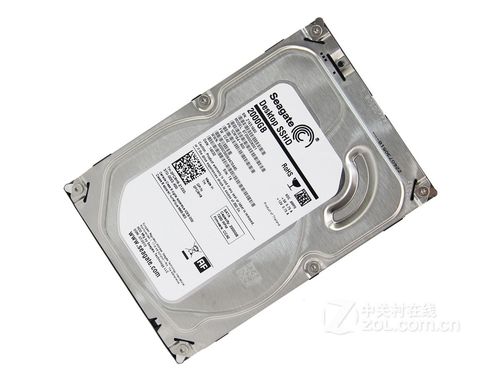 电脑内部存储设备安装场景