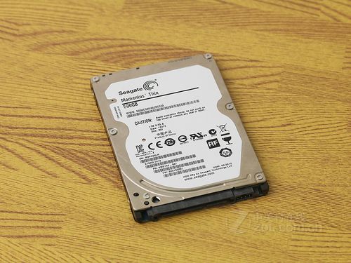 硬盘性能测试与电脑屏幕