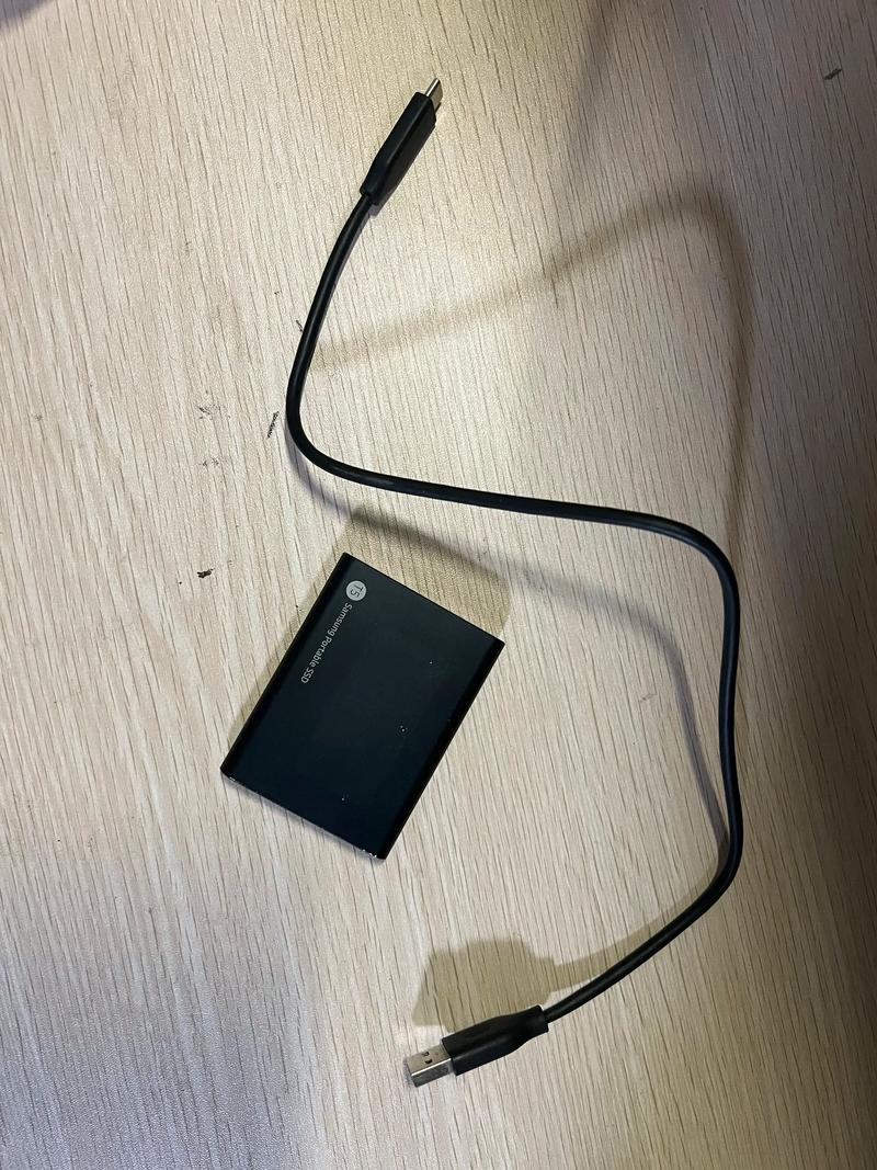 高速数据传输和电脑工作环境