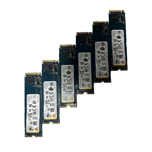 电脑硬件性能测试与电路板细节