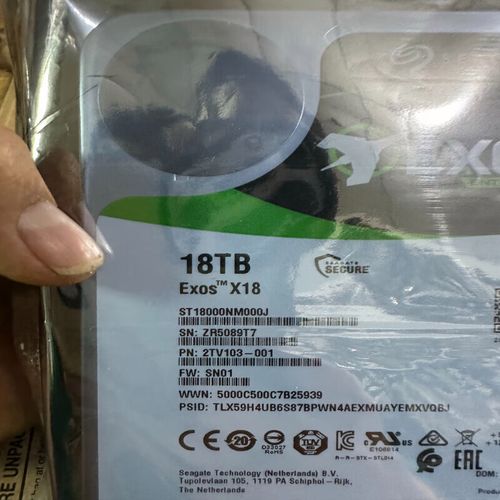 服务器机房中的存储设备