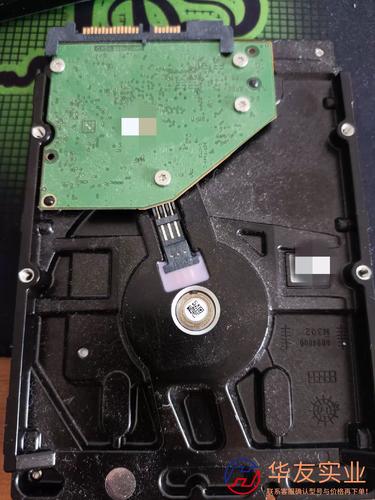 电脑硬件与存储设备特写