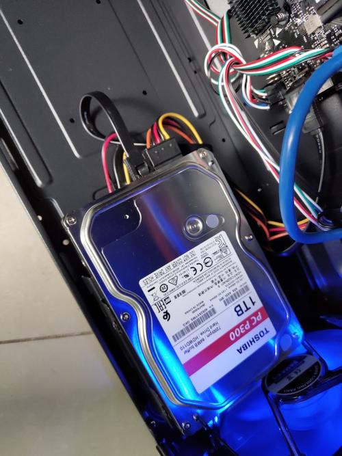 东芝P300 1TB 7200转 64M SATA3评测：老牌机械盘的性价比与稳定性