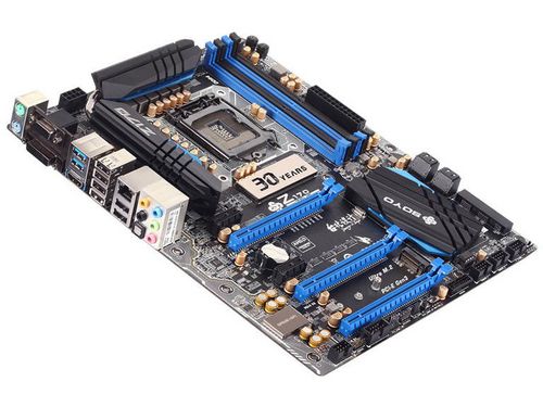 内存与主板扩展示意