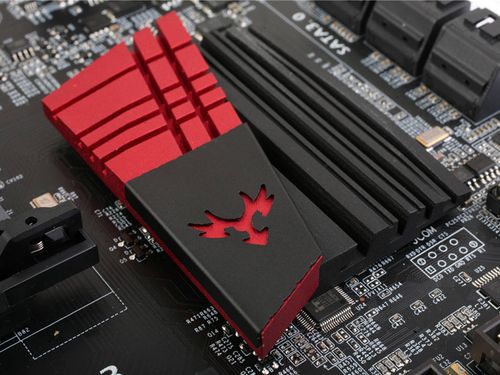 主板性能与芯片组细节