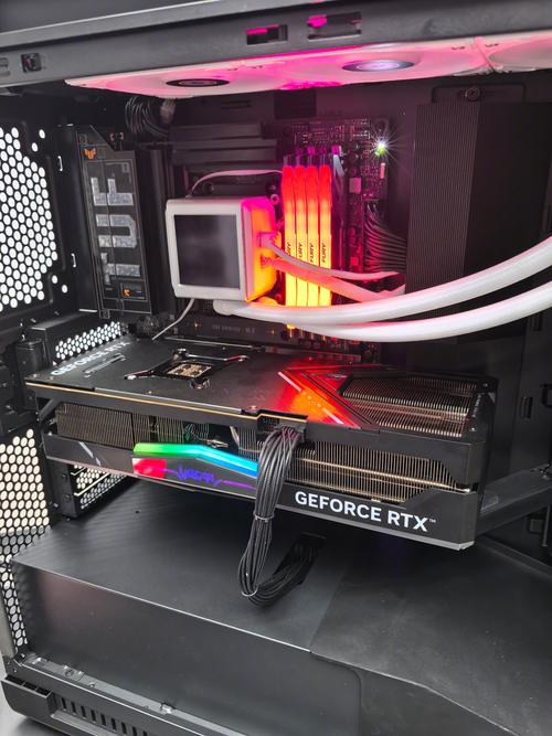 台式机内部风扇与散热风道