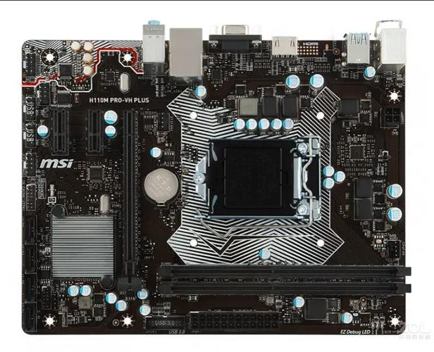 办公电脑主机与显示器