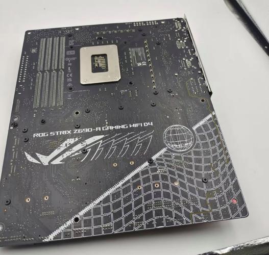 电脑硬件采购和评测场景