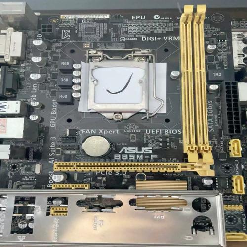 电脑散热风扇与硬件风道