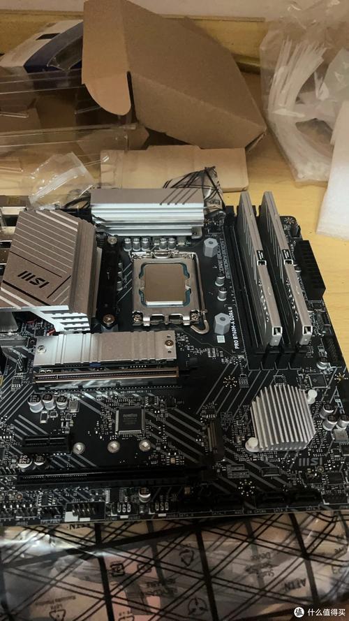 主板供电与散热装甲