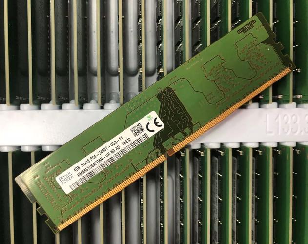 电脑装机与硬件选购相关画面