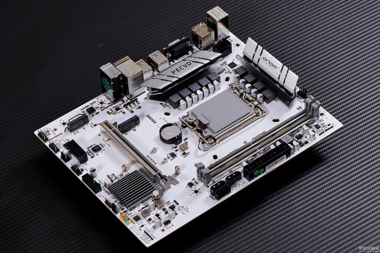 电脑内部风道与散热风扇