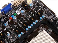 电脑散热风扇与机箱内部