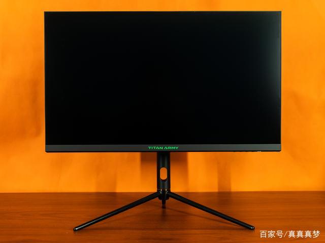 游戏显示器与高性能电脑环境