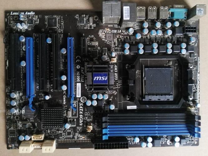 电脑散热风扇与内部结构