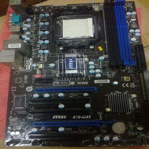 电脑硬件芯片与电路板细节