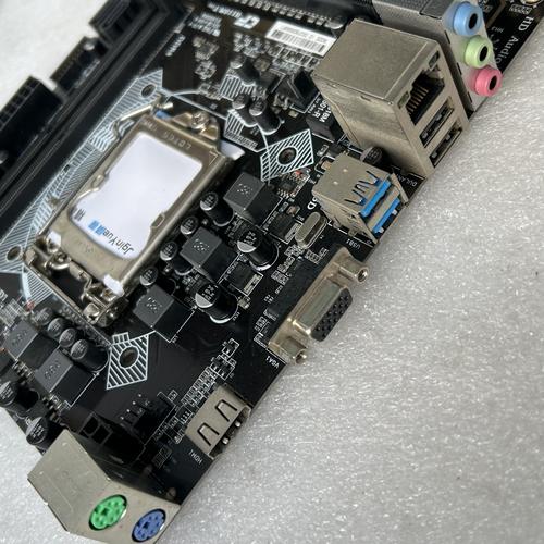 电脑内部散热环境