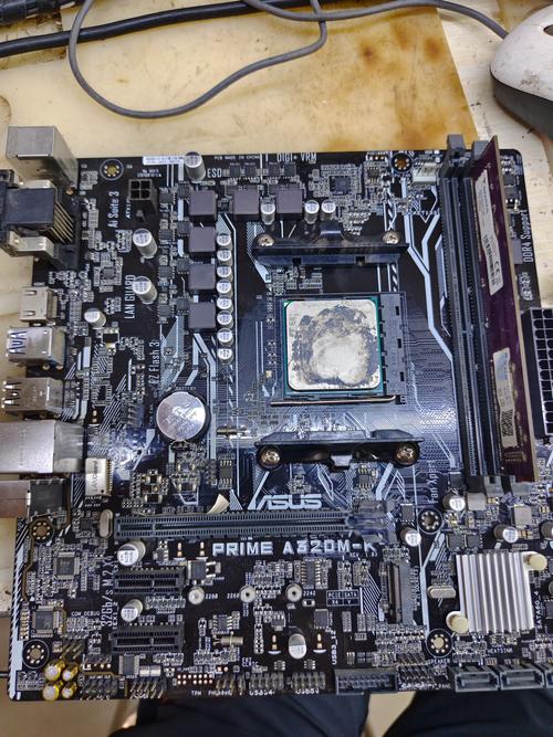 机箱内部散热与风道展示