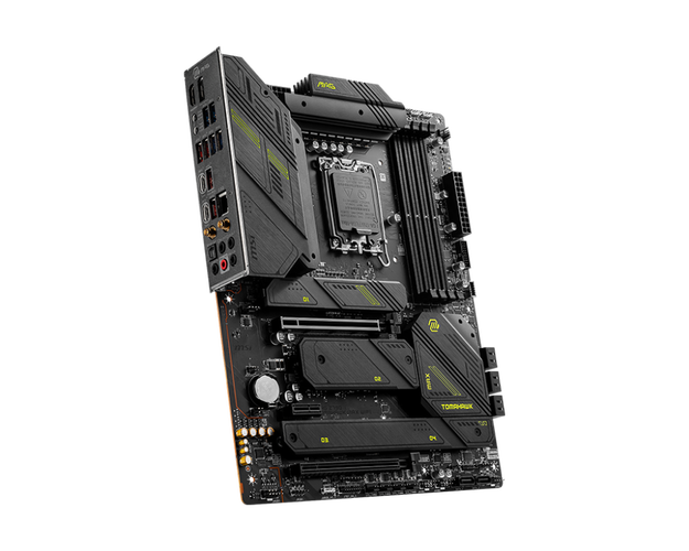 主板供电与散热装甲细节