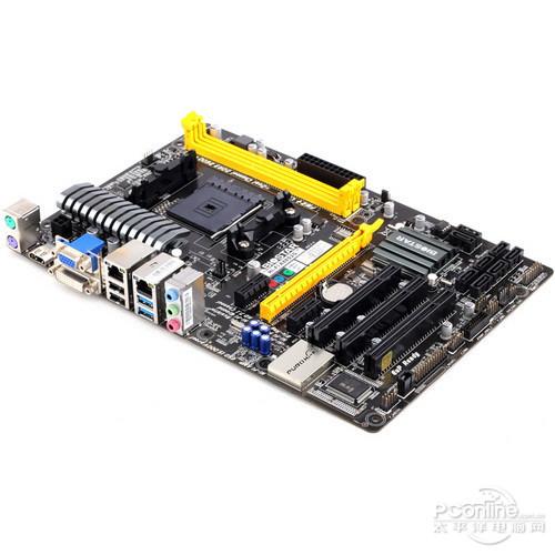 主板供电与散热区域