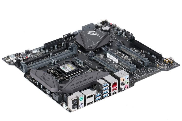 华硕ROG MAXIMUS IX APEX评测：面向超频发烧友的Z270 E-ATX旗舰主板