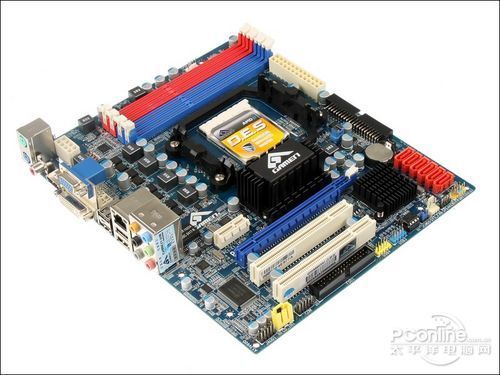 桌面电脑与显示器