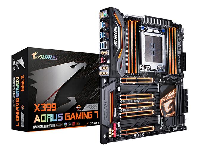 电脑主板接口与扩展槽细节