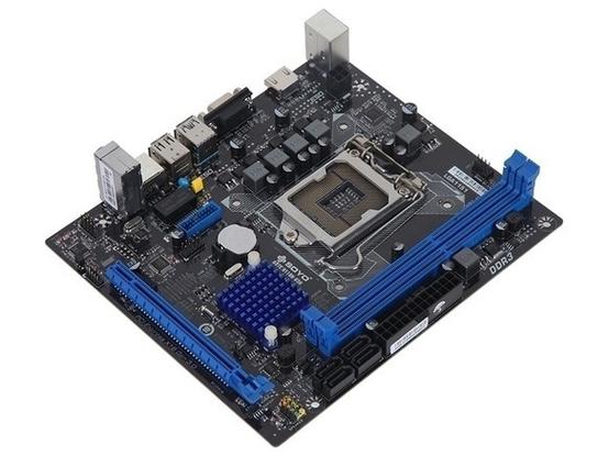 科技产品与电脑硬件工作台