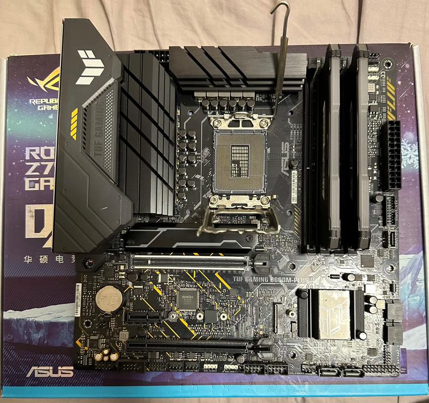 华硕TUF GAMING B760-PLUS WIFI 深度评测：B760平台的稳健进阶之选