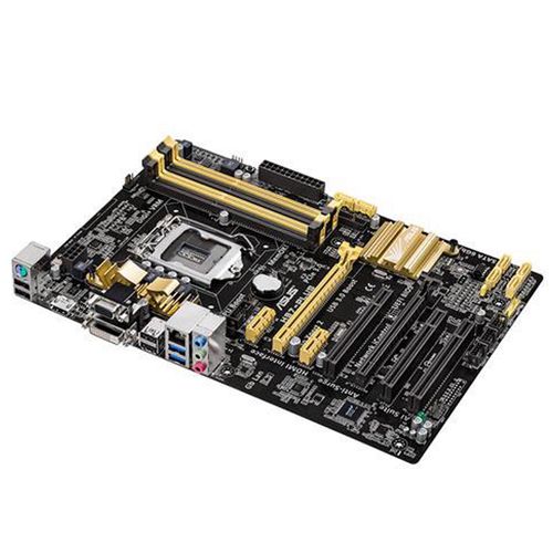 主板芯片与电路细节特写