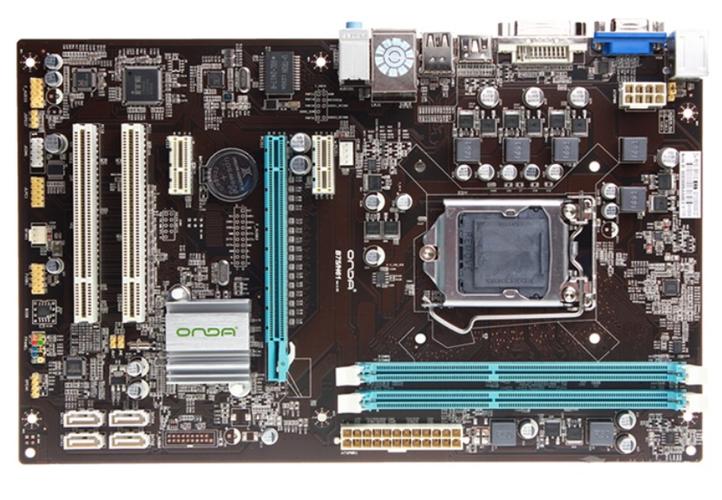 台式机内部硬件运行场景