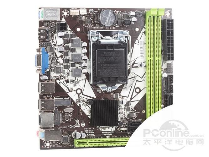 主板细节与电子元件特写