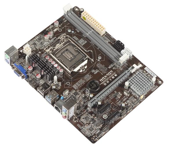 电脑主板芯片组与接口细节