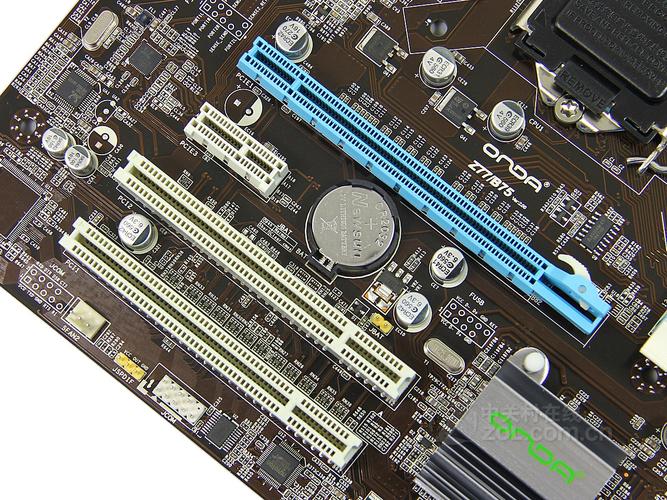 机箱内部散热与主板供电