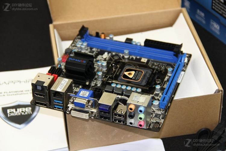 科技桌面与电脑硬件