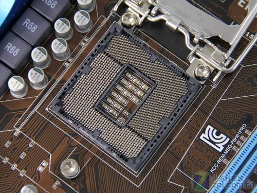 电脑散热风扇与硬件