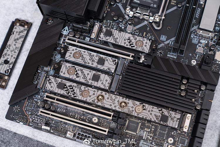 微星 MEG Z590 UNIFY-X 评测：双内存槽超频利器，面向发烧级装机