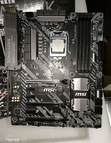 微星 Z370 TOMAHAWK 深度评测：Z370 平台的均衡主板，扩展与超频兼顾