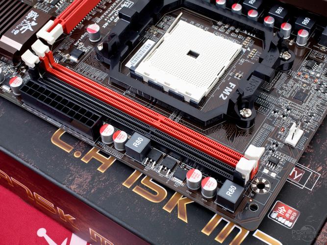 芯片组与电子元件特写