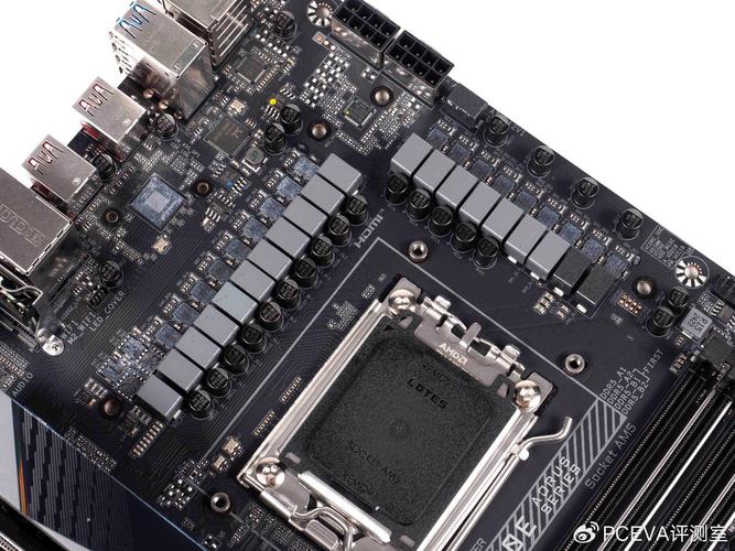 高性能桌面电脑内部组件