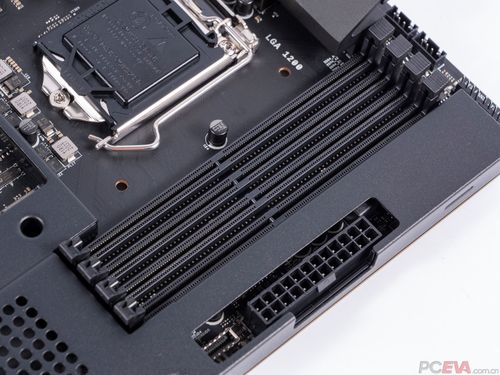 电脑散热器与主板装机散热环境