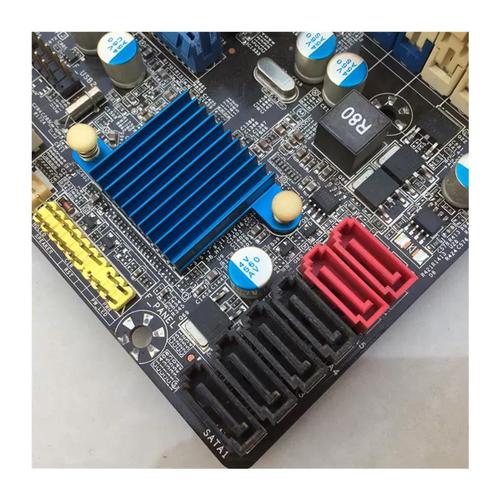 主板芯片组与接口区域特写