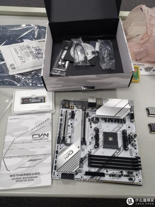 整机装机完成后的硬件展示