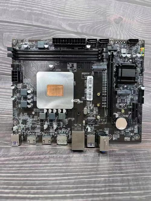 电脑装机与主板选择场景