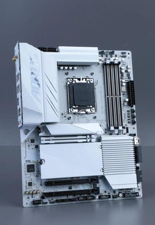 电脑内部存储与扩展示意图