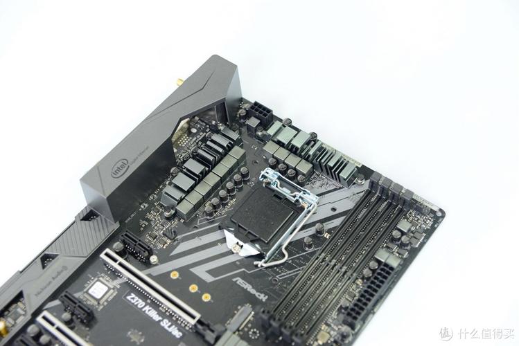 电脑内部硬件构成