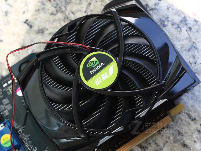 内存条与硬件组件