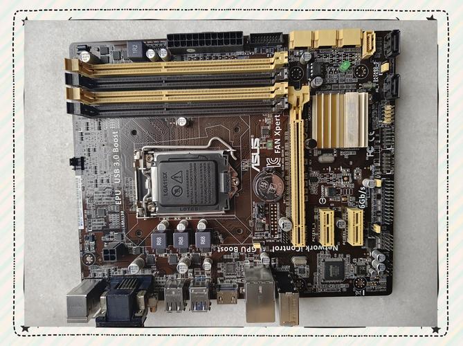 华硕B85M-G PLUS/USB3.1评测:老平台小钢炮,原生USB3.1成最大亮点